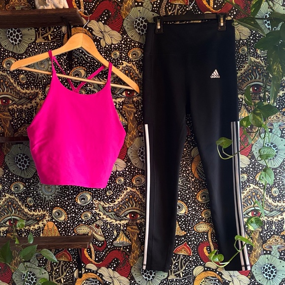 Adidas Black Leggings and Pink Top w built in pads - Picture 1 of 5